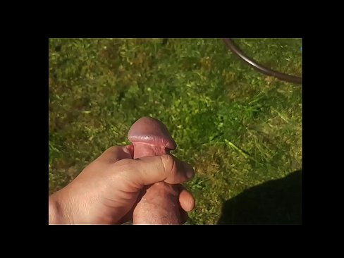 ❤️ A boazona se fode e se ejacula com um esguicho em um jardim de verão ❌ Porno vídeo em nós pt-br.vegasservice.ru
